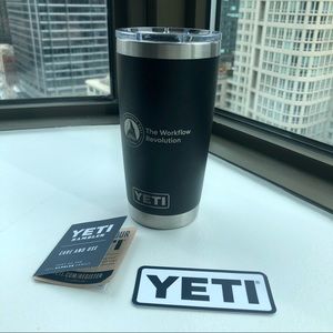 NWT Yeti 20oz Tumbler with Magslider Lid